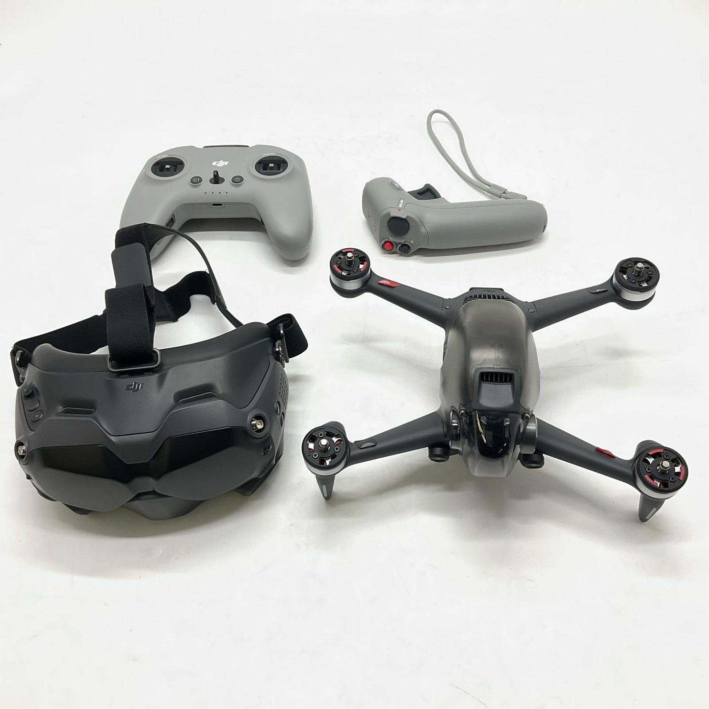 【全額返金保証】【最速発送】DJI FPV Combo ラグジュアリーセット 動作確認済