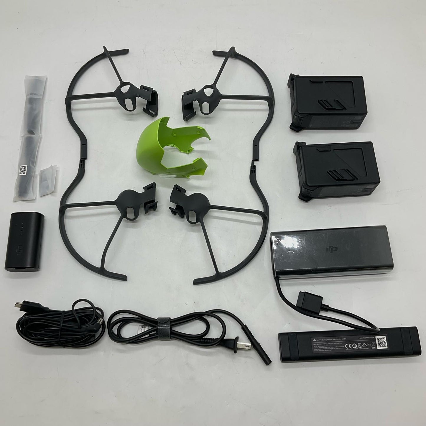 【全額返金保証】【最速発送】DJI FPV Combo ラグジュアリーセット 動作確認済
