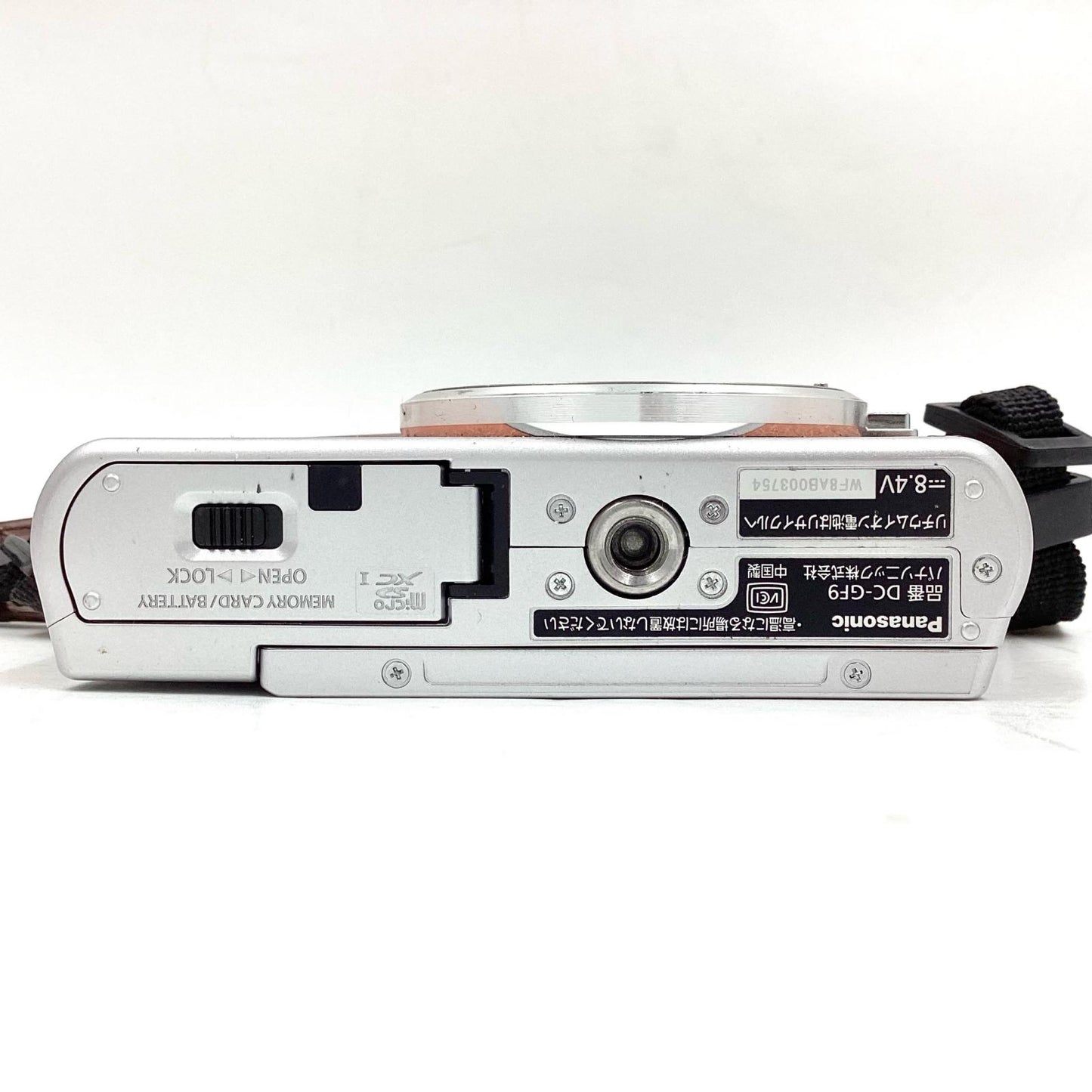 【全額返金保証】【最速発送】Panasonic デジタル一眼 LUMIX DC-GF9 オレンジ 動作確認済