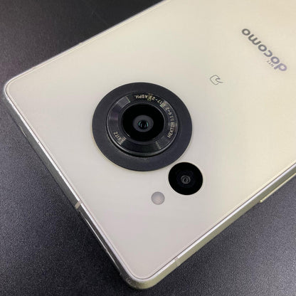 【最速発送】SHARP AQUOS R8 256GB クリーム SH-52D 白ロム【難有】
