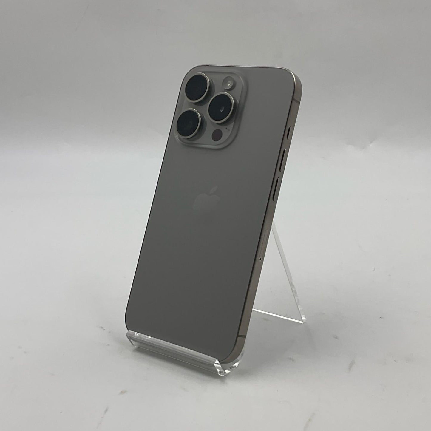 【全額返金保証】【最速発送】Apple iPhone iPhone 15 Pro 256GB ナチュラルチタニウム SIMフリー 白ロム 美品 動作確認済 87%