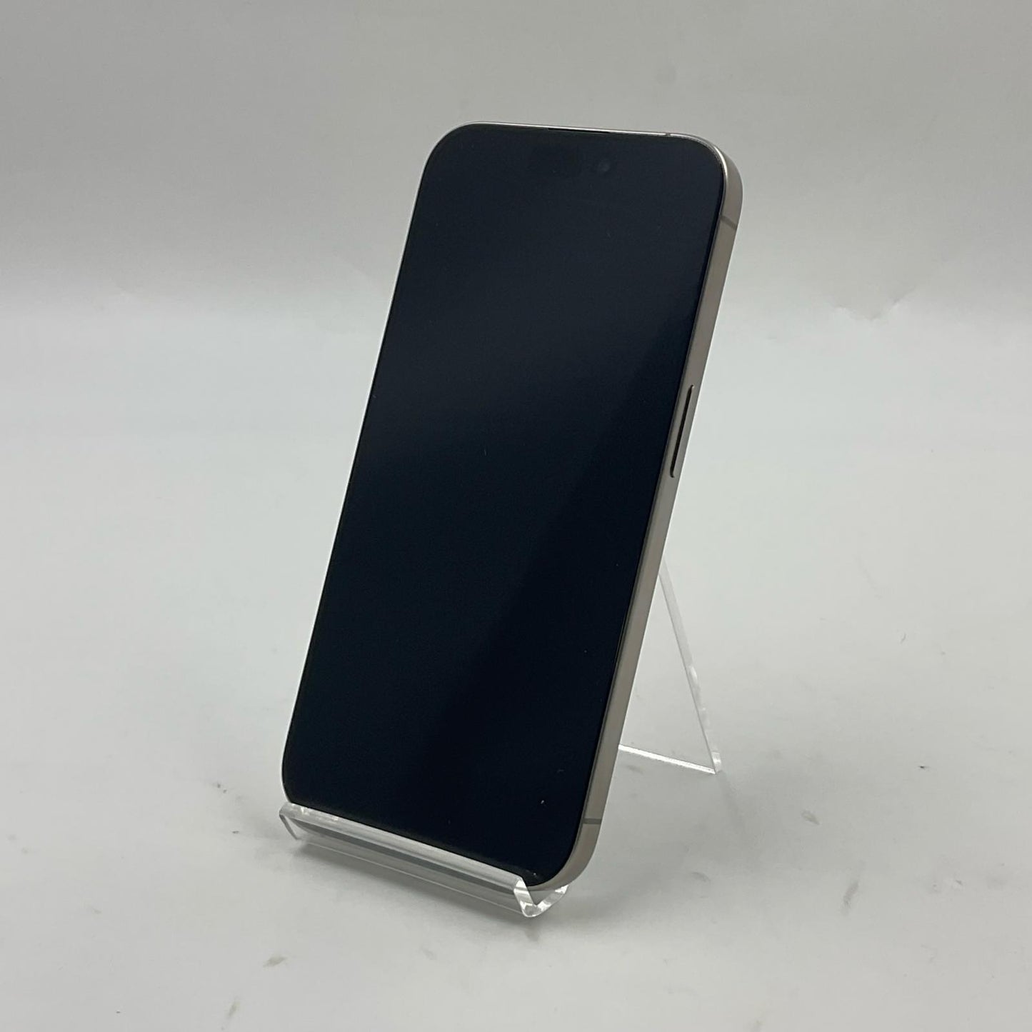 【全額返金保証】【最速発送】Apple iPhone iPhone 15 Pro 256GB ナチュラルチタニウム SIMフリー 白ロム 美品 動作確認済 87%