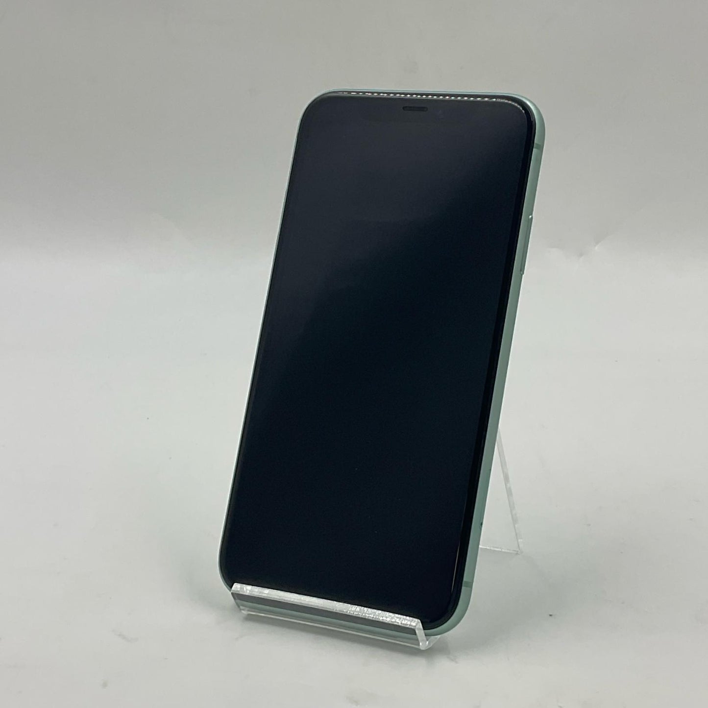 【全額返金保証】【最速発送】Apple iPhone iPhone 11 64GB グリーン docomo 白ロム 動作確認済 91%