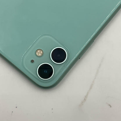 【全額返金保証】【最速発送】Apple iPhone iPhone 11 64GB グリーン docomo 白ロム 動作確認済 91%