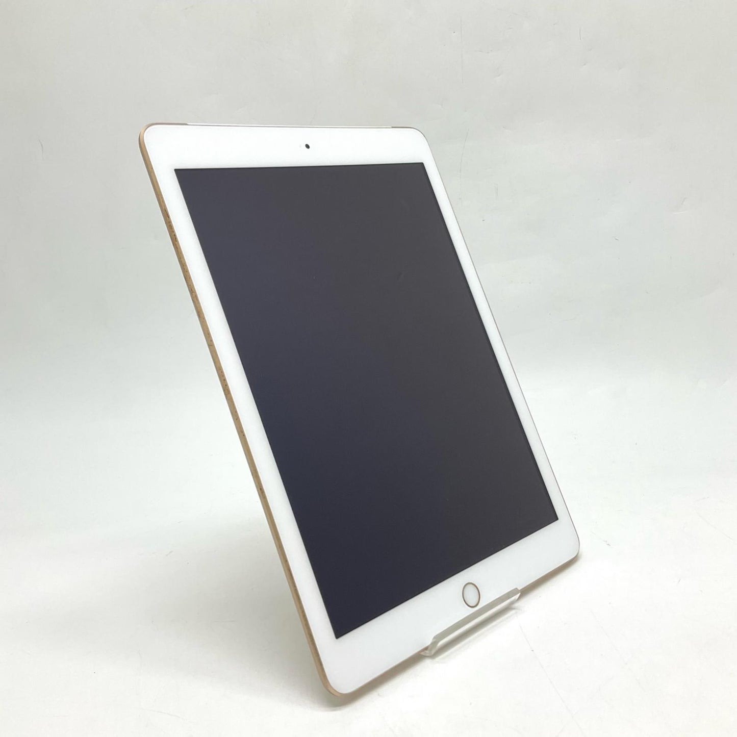 【全額返金保証】【最速発送】Apple iPad iPad 9.7インチ 第5世代 32GB ゴールド Wi-Fi au 白ロム 動作確認済