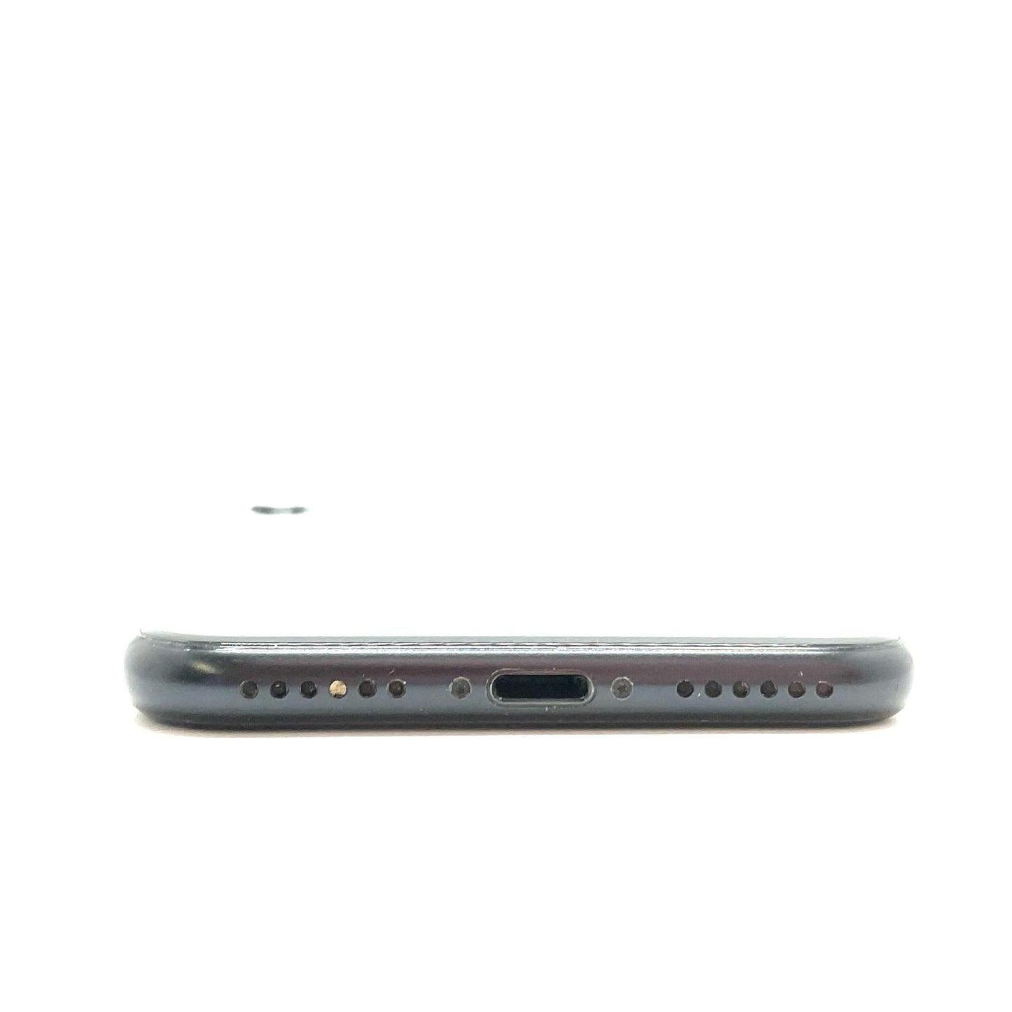 【全額返金保証】【最速発送】Apple iPhone iPhone SE（第2世代） 64GB ブラック au 白ロム 動作確認済 86%