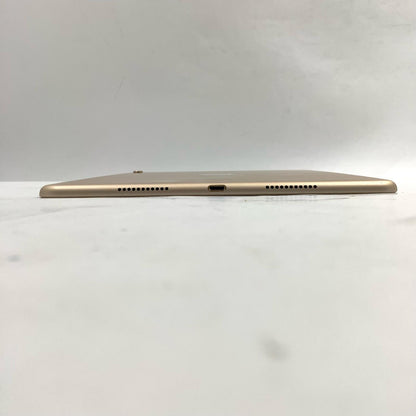 【最速発送】Apple iPad Pro 10.5インチ 256GB ゴールド WiFi+Cellular docomo 白ロム【難有】