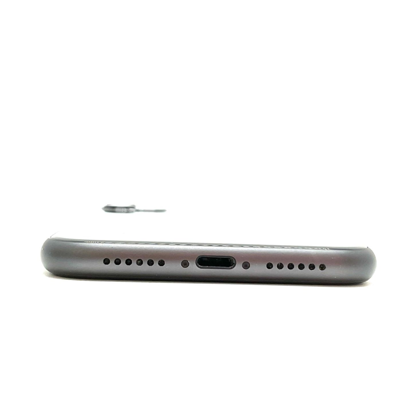 【全額返金保証】【最速発送】Apple iPhone iPhone 11 64GB ブラック docomo 白ロム 動作確認済 73%