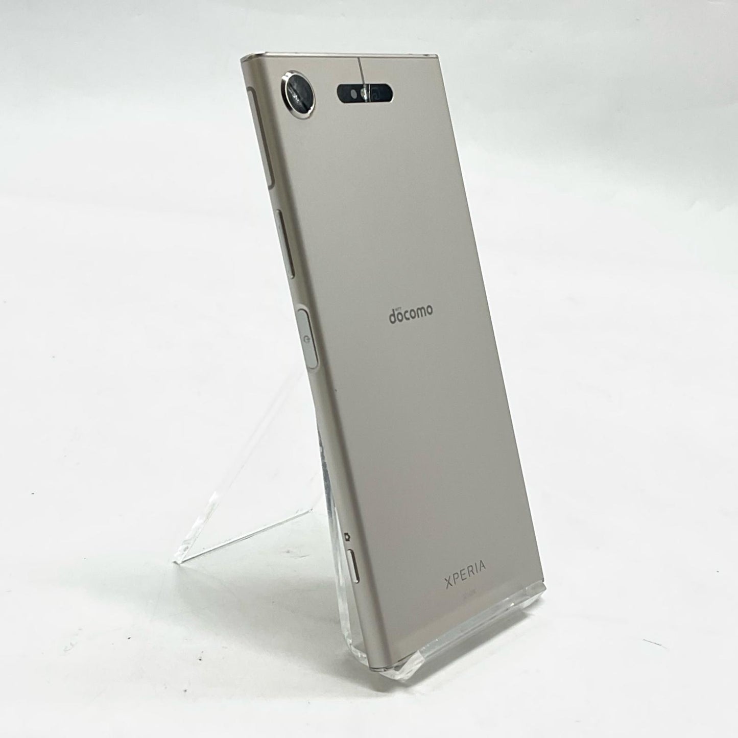 【全額返金保証】【最速発送】Sony Xperia XZ1 64GB シルバー docomo S0-01K 白ロム 動作確認済