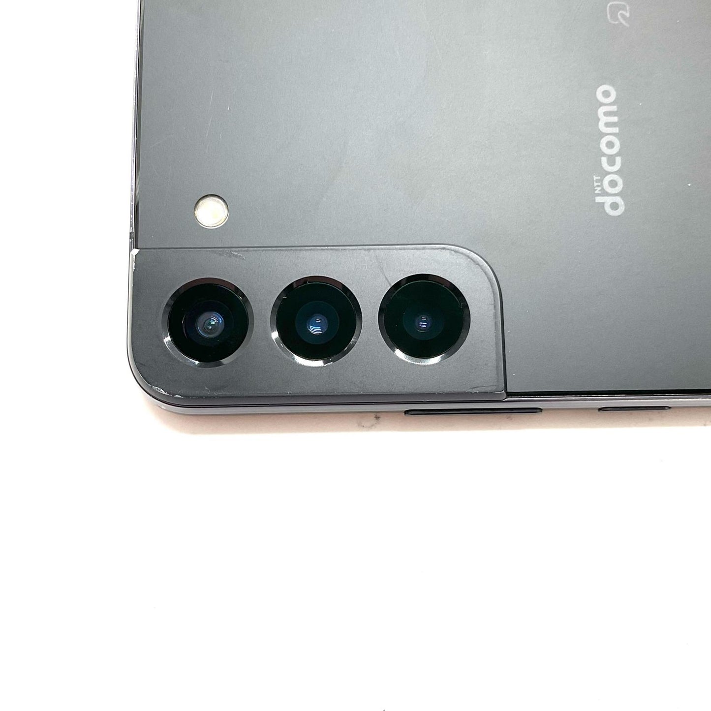 【全額返金保証】【最速発送】SAMSUNG Galaxy S22 256GB ファントムブラック docomo SC-51C 動作確認済