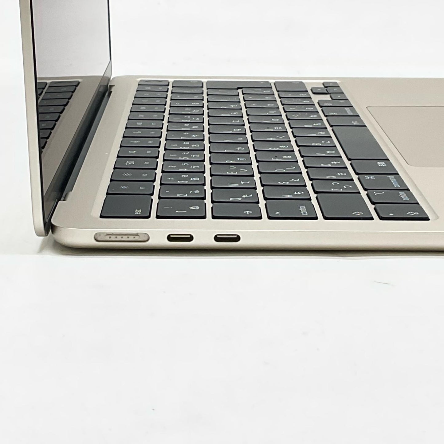 【全額返金保証】【最速発送】Apple MacBook Air 13.6インチ 2022 Apple M2 8GB SSD 256GB スターライト 99% 動作確認済