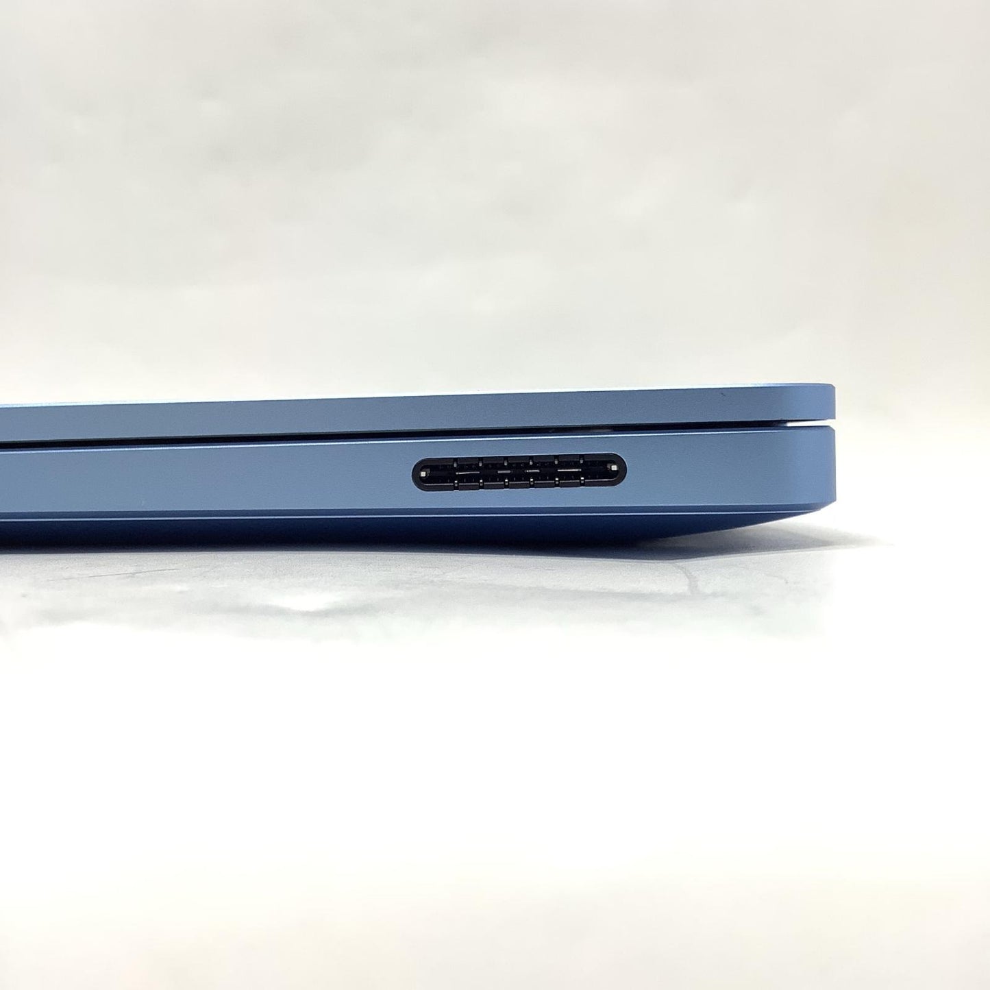【全額返金保証】【最速発送】Microsoft EP2-29575 Snapdragon X10-Core X1P64100 @ 3.40GHz (3.42GHz) 16GB SSD 512GB 100% 超美品 動作確認済