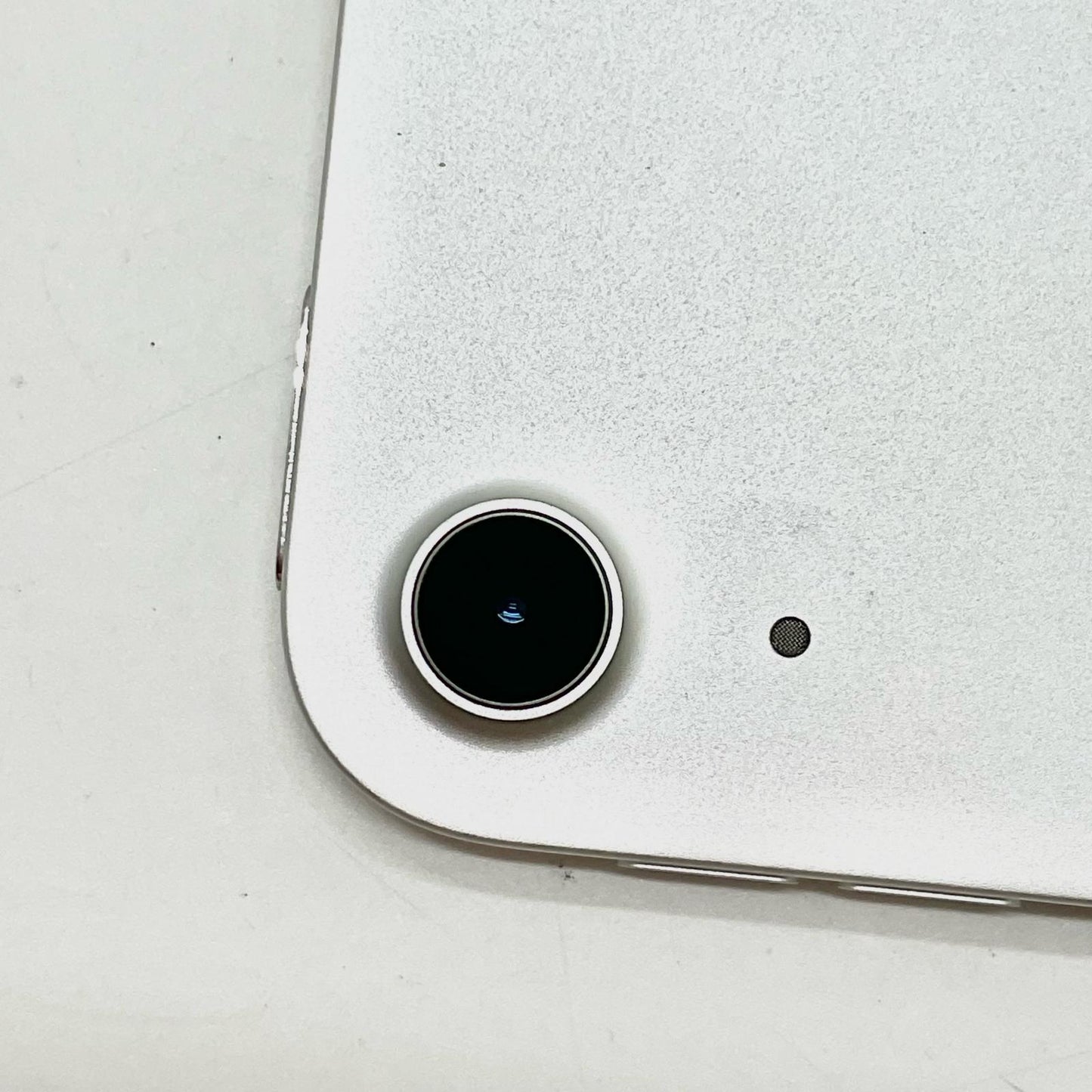 【全額返金保証】【最速発送】Apple iPad Air 10.9インチ 第4世代 64GB シルバー Wi-Fi 美品 動作確認済