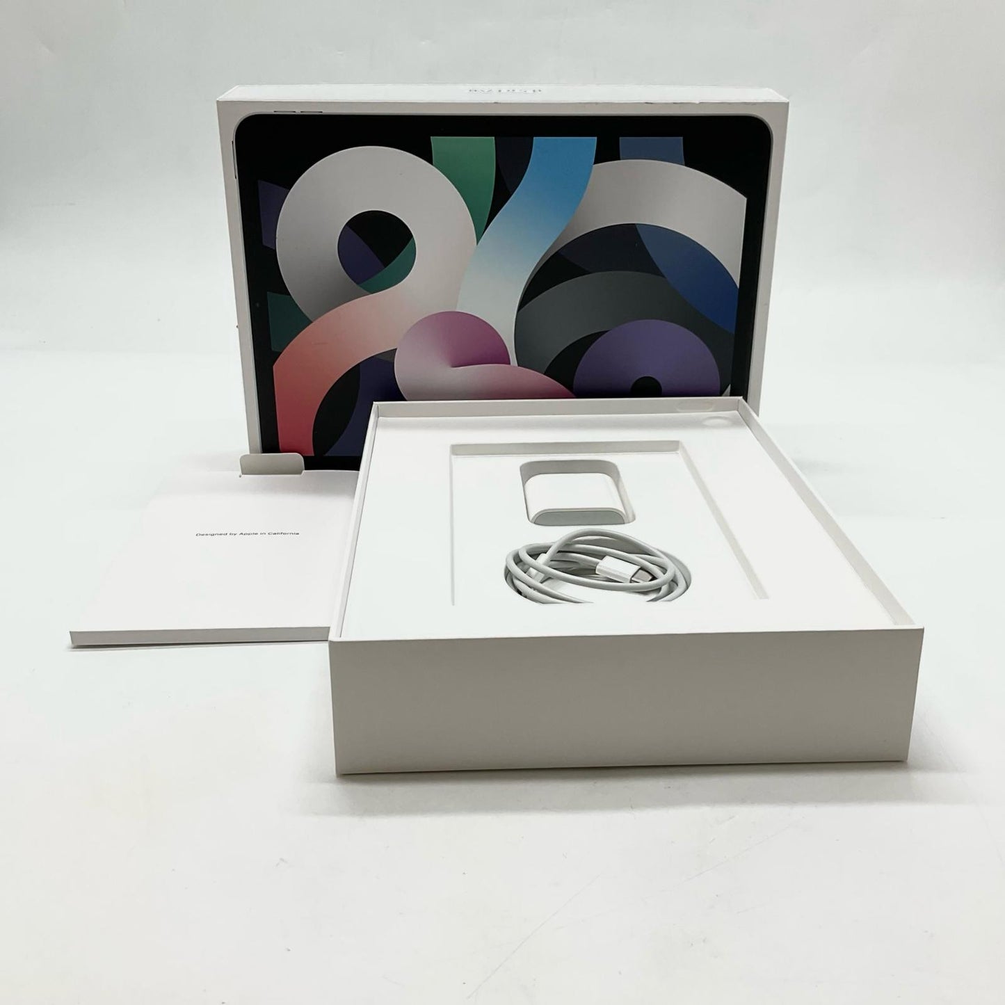 【全額返金保証】【最速発送】Apple iPad Air 10.9インチ 第4世代 64GB シルバー Wi-Fi 美品 動作確認済