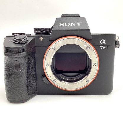 【全額返金保証】【最速発送】Sony デジタル一眼 α7 III ILCE-7M3 ボディ ブラック 美品 動作確認済