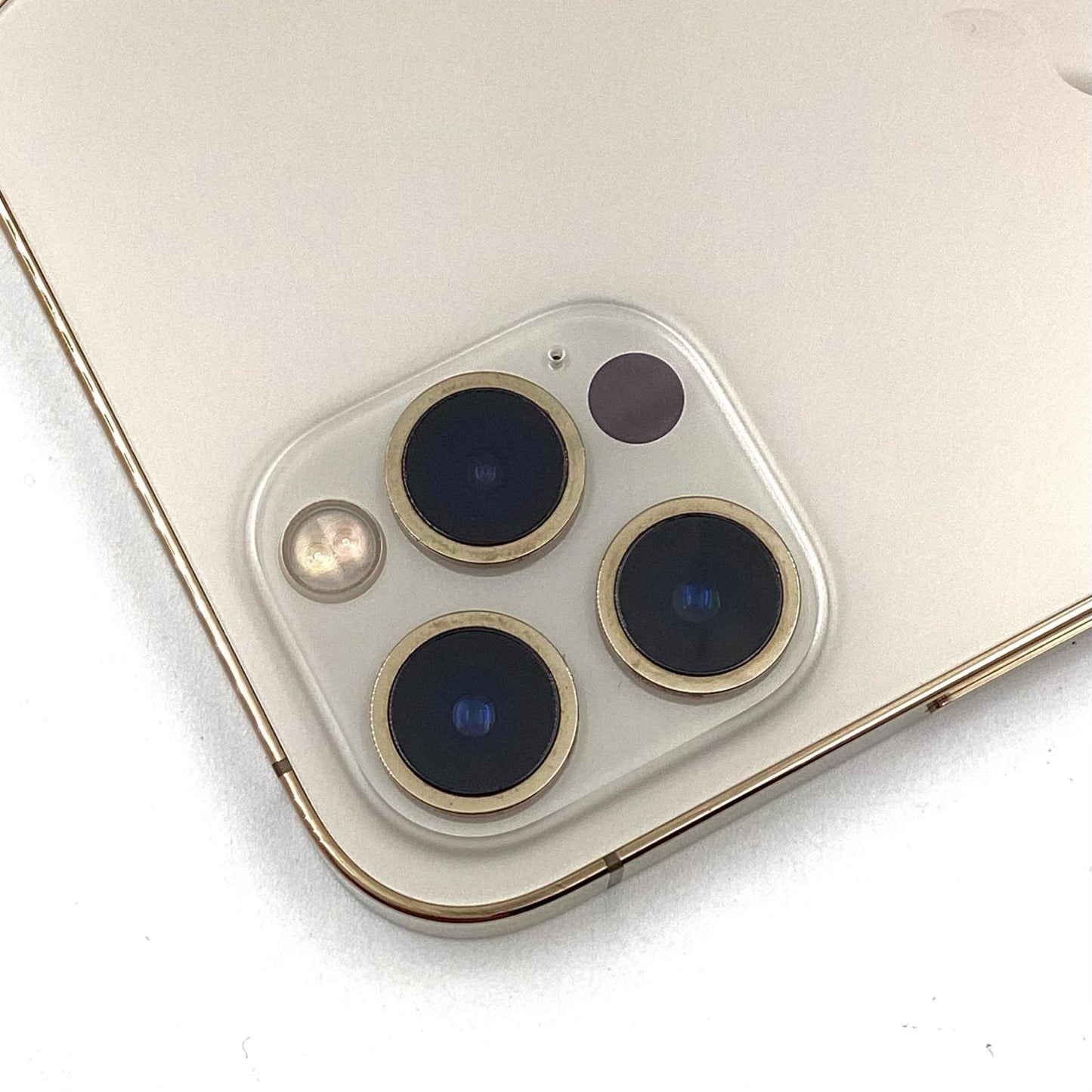 【全額返金保証】【最速発送】Apple iPhone iPhone 12 Pro 128GB ゴールド Softbank SIMフリー 白ロム 動作確認済 77%