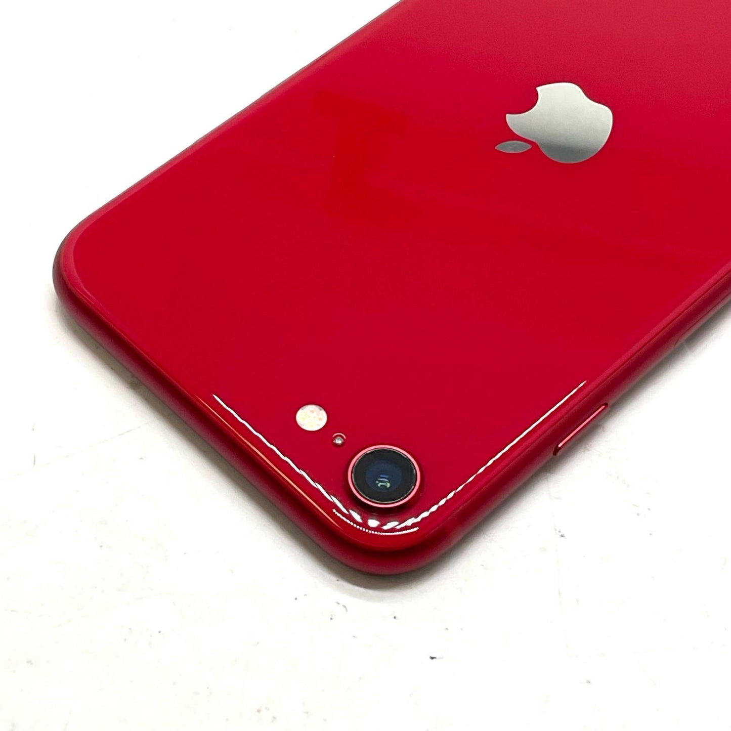 【全額返金保証】【最速発送】Apple iPhone iPhone SE（第2世代） 64GB (PRODUCT)RED docomo 白ロム 新品未開封 即納OK