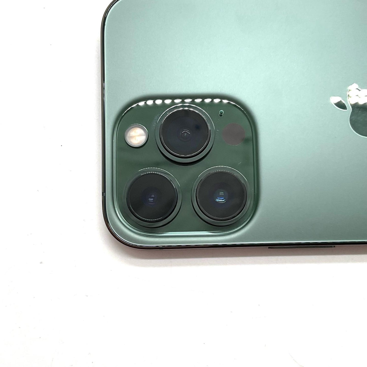 【全額返金保証】【最速発送】Apple iPhone iPhone 13 Pro 256GB アルパイングリーン docomo SIMフリー 白ロム 超美品 動作確認済 100%