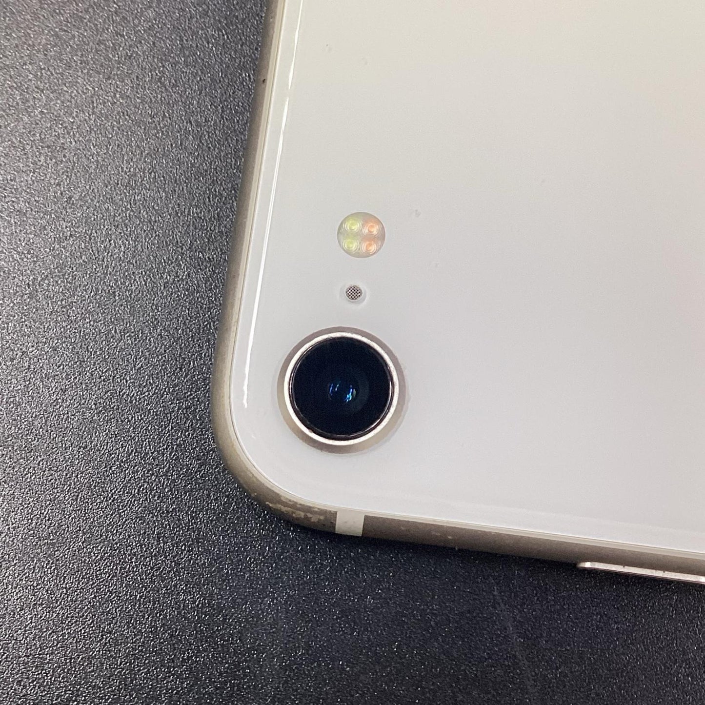 【全額返金保証】【最速発送】Apple iPhone iPhone SE（第3世代） 64GB スターライト 楽天モバイル SIMフリー 白ロム 動作確認済 90%