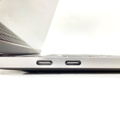 【全額返金保証】【最速発送】Apple MacBook Pro 13.3インチ 2019 1.7 GHz クアッドコアIntel Core i7 16GB SSD 256GB スペースグレイ 87.9% 動作確認済
