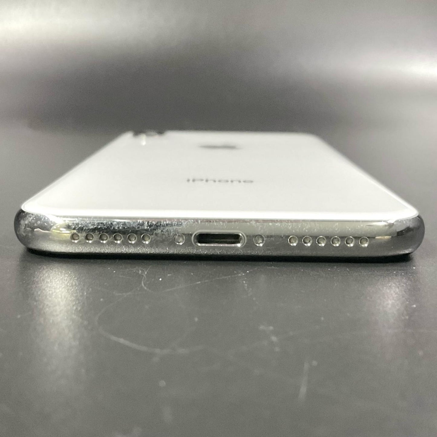 【最速発送】Apple iPhone iPhone X 256GB シルバー docomo 白ロム【難有】 78%%