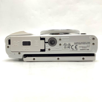 【全額返金保証】【最速発送】OLYMPUS デジタル一眼 OLYMPUS PEN Lite E-PL6 ボディ [ホワイト] 動作確認済