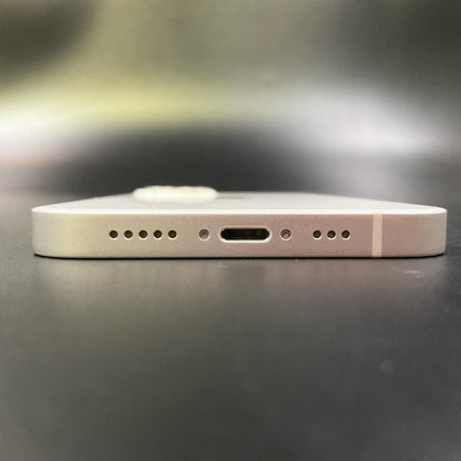 【全額返金保証】【最速発送】Apple iPhone iPhone 13 128GB スターライト au SIMフリー 白ロム 動作確認済 87%