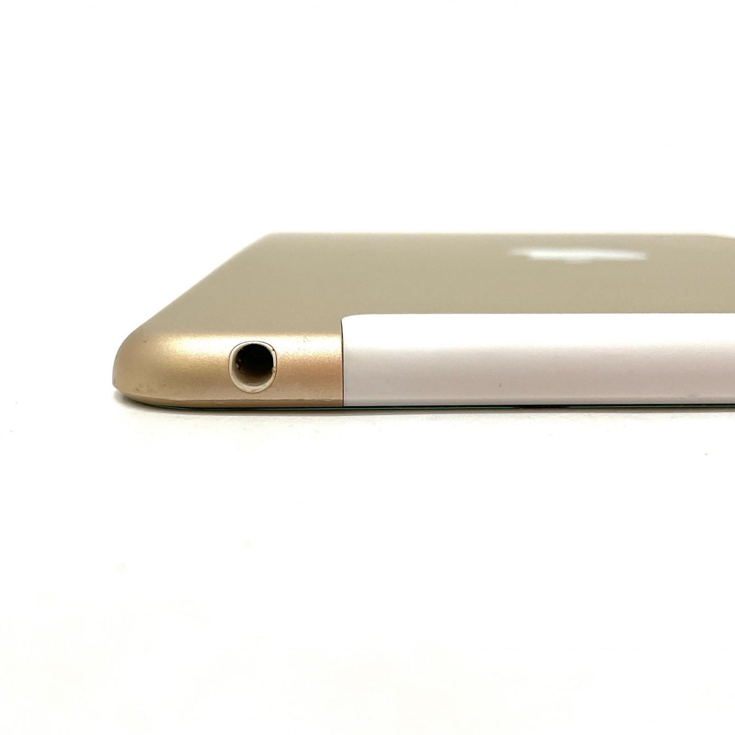 【最速発送】Apple iPad mini 7.9インチ 第4世代 128GB ゴールド WiFi+Cellular au 白ロム【難有】