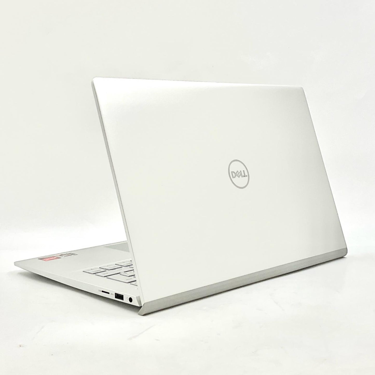 【最速発送】DELL Inspiron 5405 P130G003 AMD Ryzen 5 4500U with Radeon Graphics 8GB M.2 SSD 256GB 60.9%【難有】