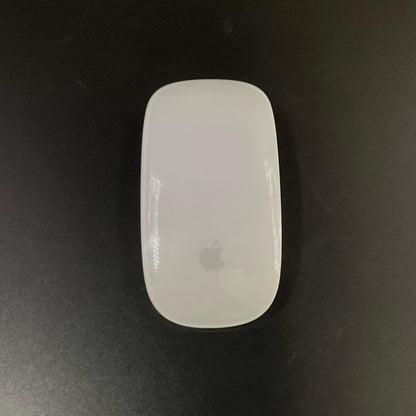【全額返金保証】【最速発送】Apple Magic Mouse [ホワイト] MK2E3J/A 美品 動作確認済