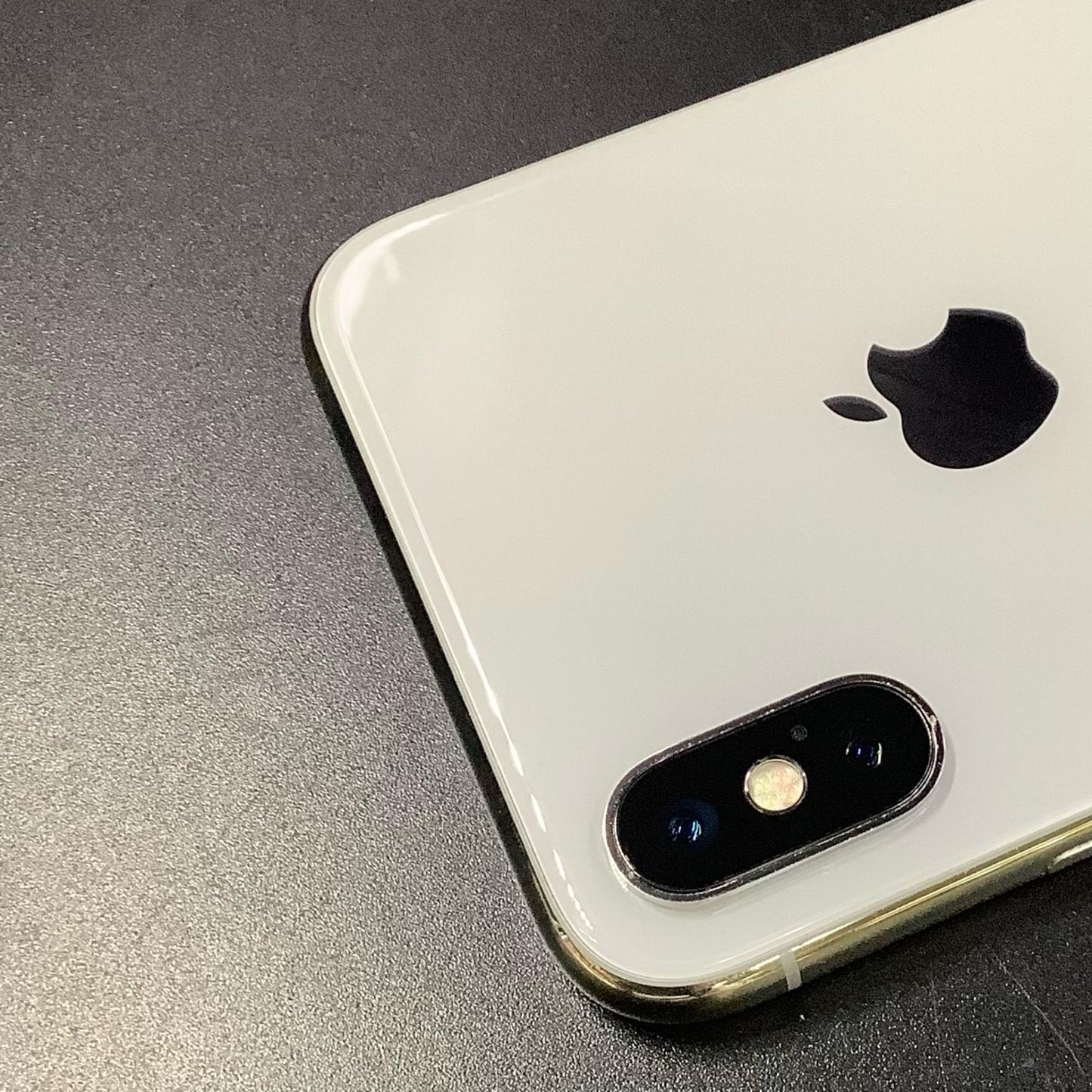 【全額返金保証】【最速発送】Apple iPhone iPhone X 256GB シルバー Softbank 白ロム 動作確認済 65%