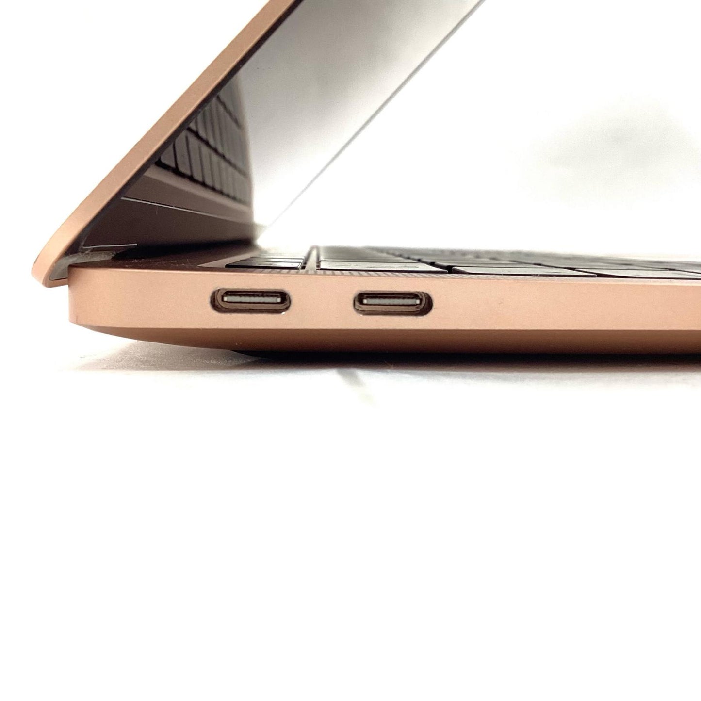 【最速発送】Apple MacBook Air 13インチ 2020 i5 クアッドコア 1.1GHz 8GB M.2 SSD 512GB ゴールド【難有】