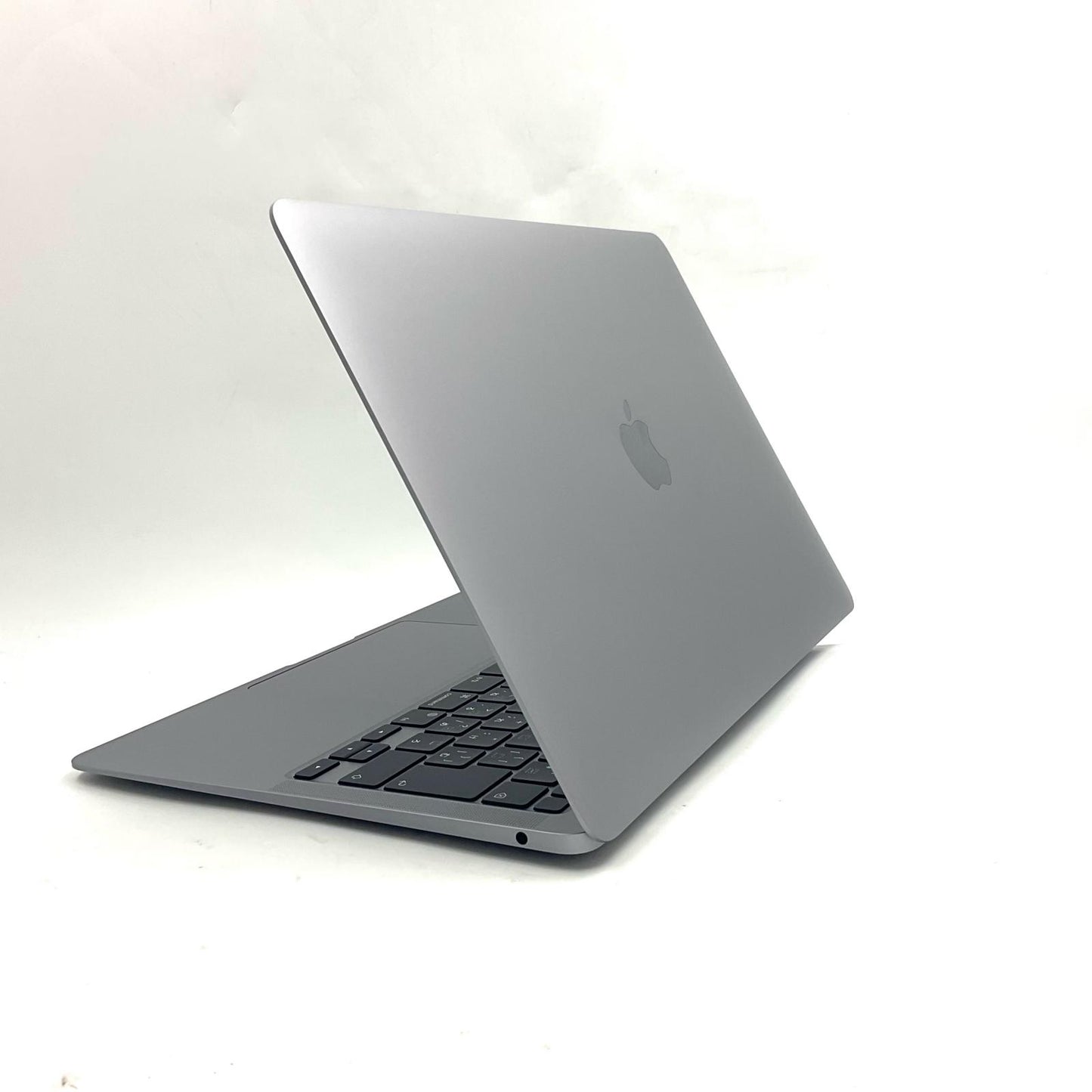【全額返金保証】【最速発送】Apple MacBook Air 13.3インチ 2020 Apple M1 16GB SSD 256GB スペースグレイ 96% 美品 動作確認済