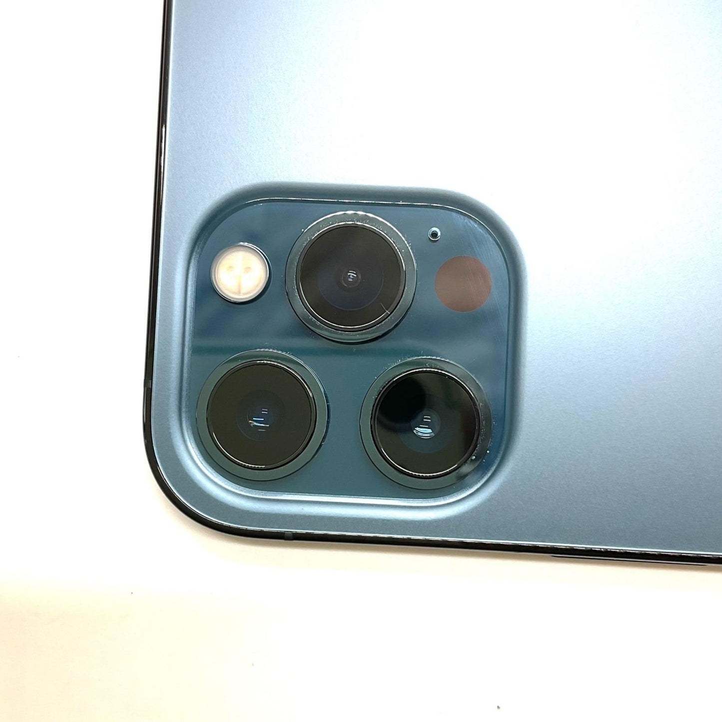 【全額返金保証】【最速発送】Apple iPhone iPhone 12 Pro Max 256GB パシフィックブルー SIMフリー 白ロム 動作確認済 72%