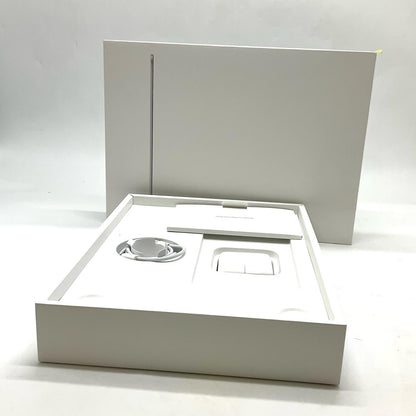 【全額返金保証】【最速発送】Apple MacBook Air 13.6インチ 2022 Apple M2 8GB SSD 256GB シルバー 97% 超美品 動作確認済