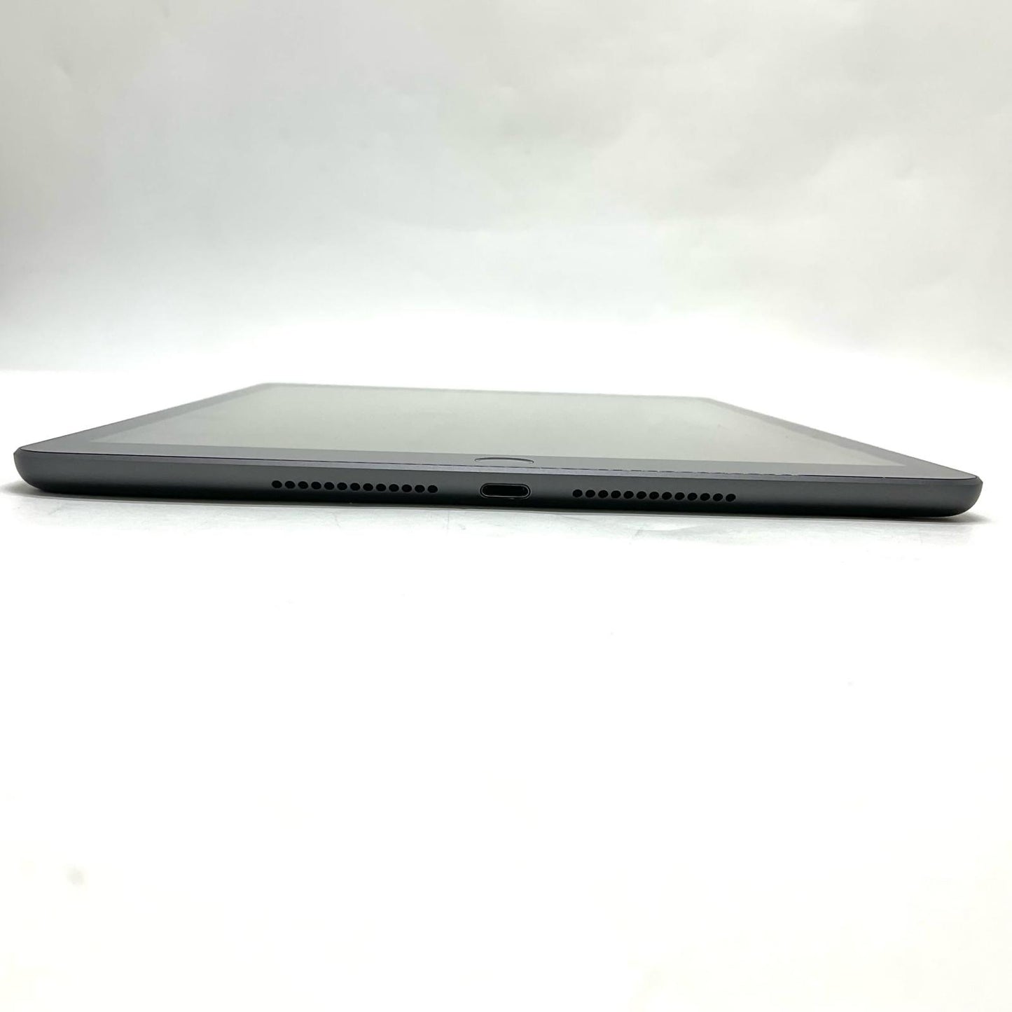【全額返金保証】【最速発送】Apple iPad iPad 10.2インチ 第9世代 64GB スペースグレイ Wi-Fi 動作確認済