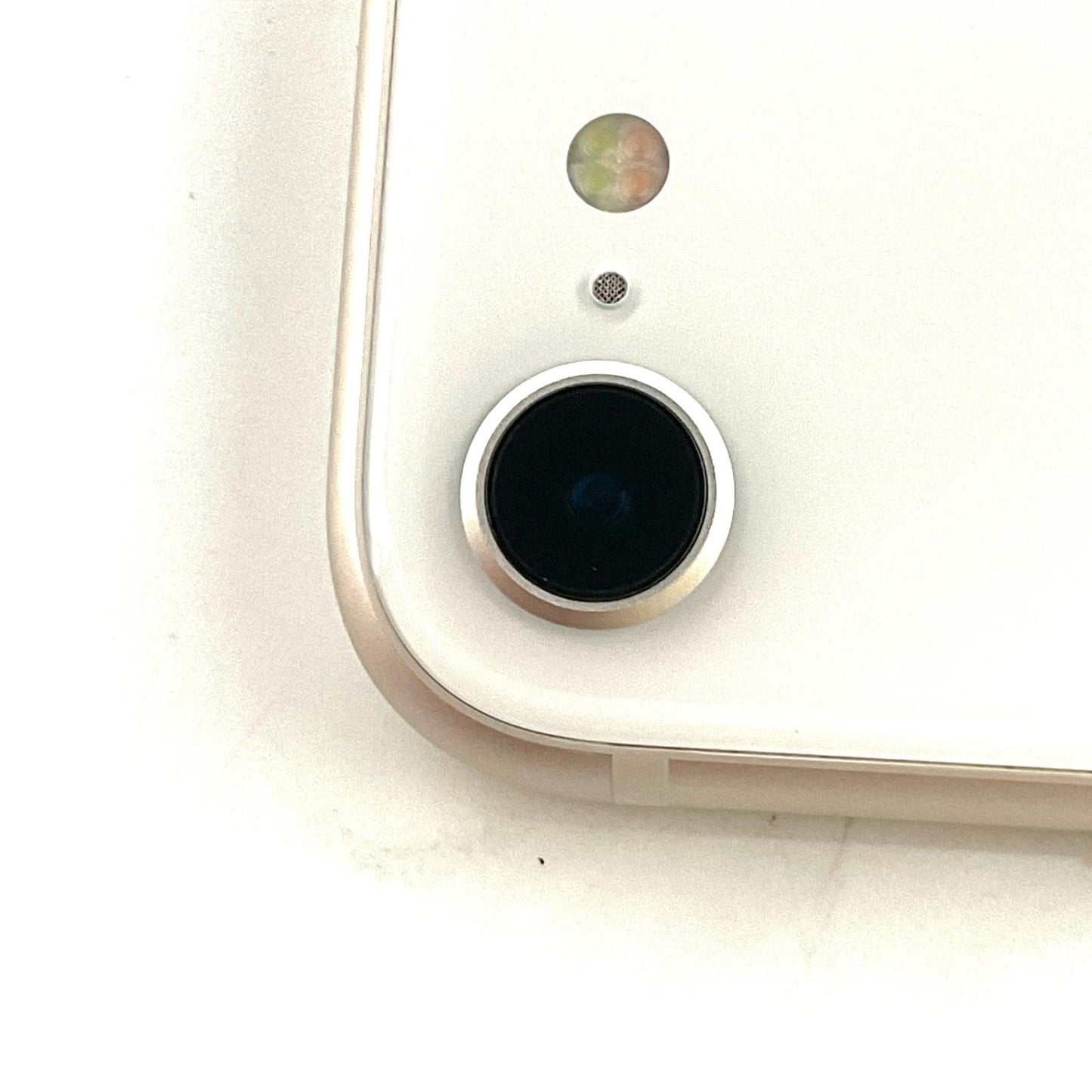 【全額返金保証】【最速発送】Apple iPhone iPhone SE（第3世代） 128GB スターライト Softbank 白ロム 動作確認済 100%