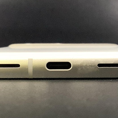 【全額返金保証】【最速発送】Google Pixel 8a 128GB Porcelain au G576D 白ロム 超美品 動作確認済