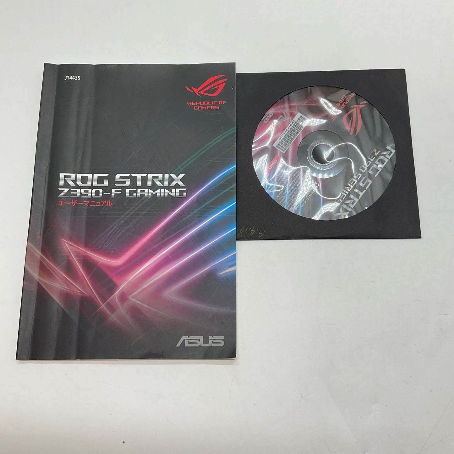 【全額返金保証】【最速発送】ASUS マザーボード ROG STRIX Z390-F GAMING 美品 動作確認済