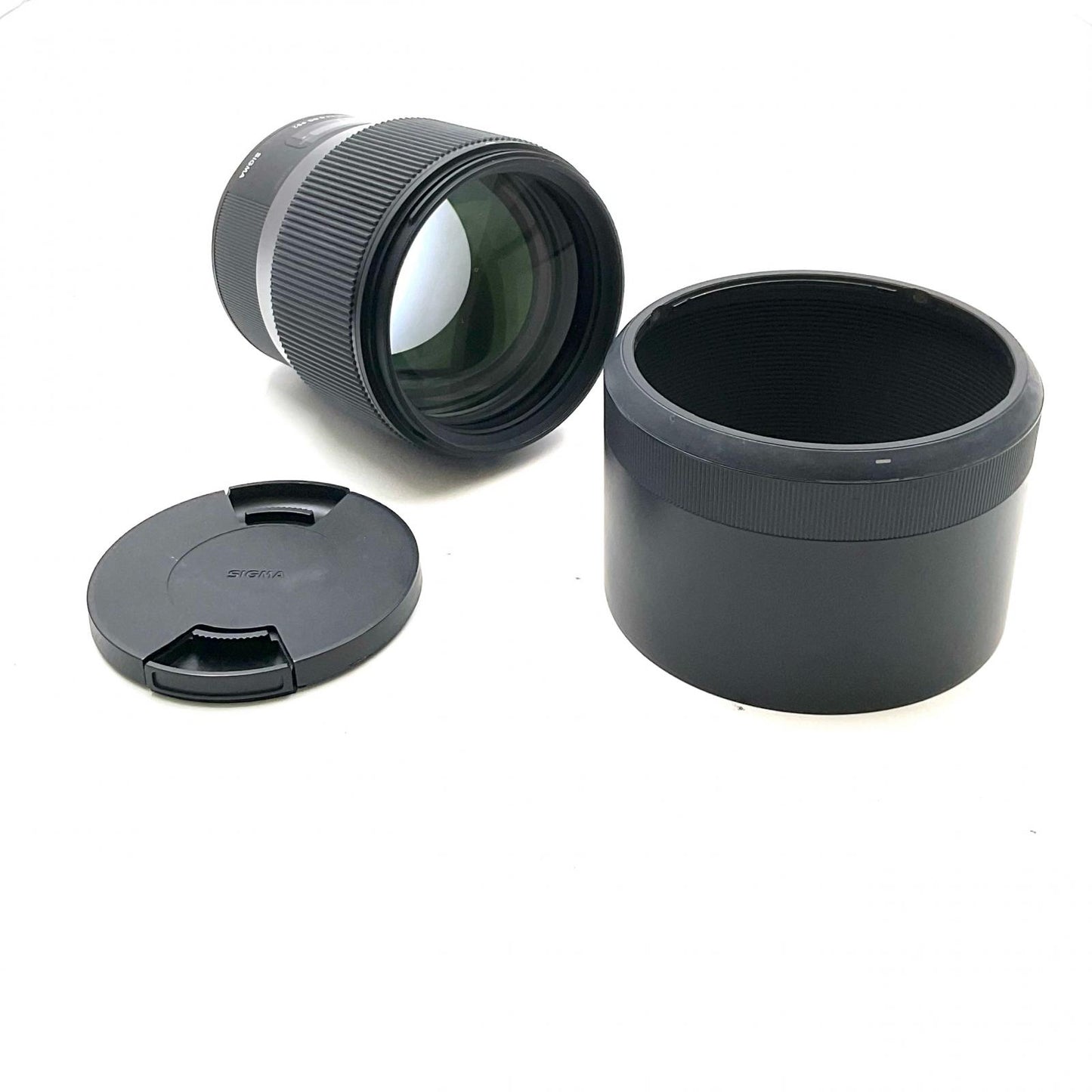 【最速発送】SIGMA 135mm F1.8 DG HSM [ニコン用]【難有】