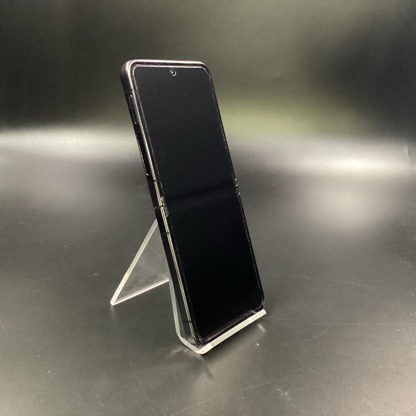 【全額返金保証】【最速発送】SAMSUNG Galaxy Z Flip5 256GB グラファイト docomo SIMフリー SC-54D 白ロム 美品 動作確認済