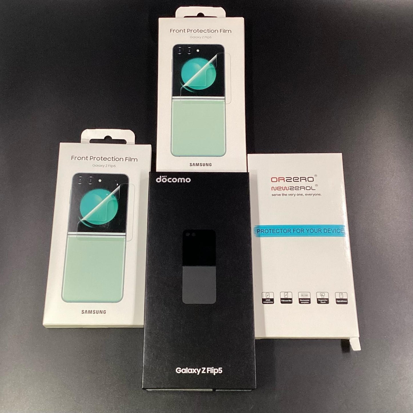 【全額返金保証】【最速発送】SAMSUNG Galaxy Z Flip5 256GB グラファイト docomo SIMフリー SC-54D 白ロム 美品 動作確認済
