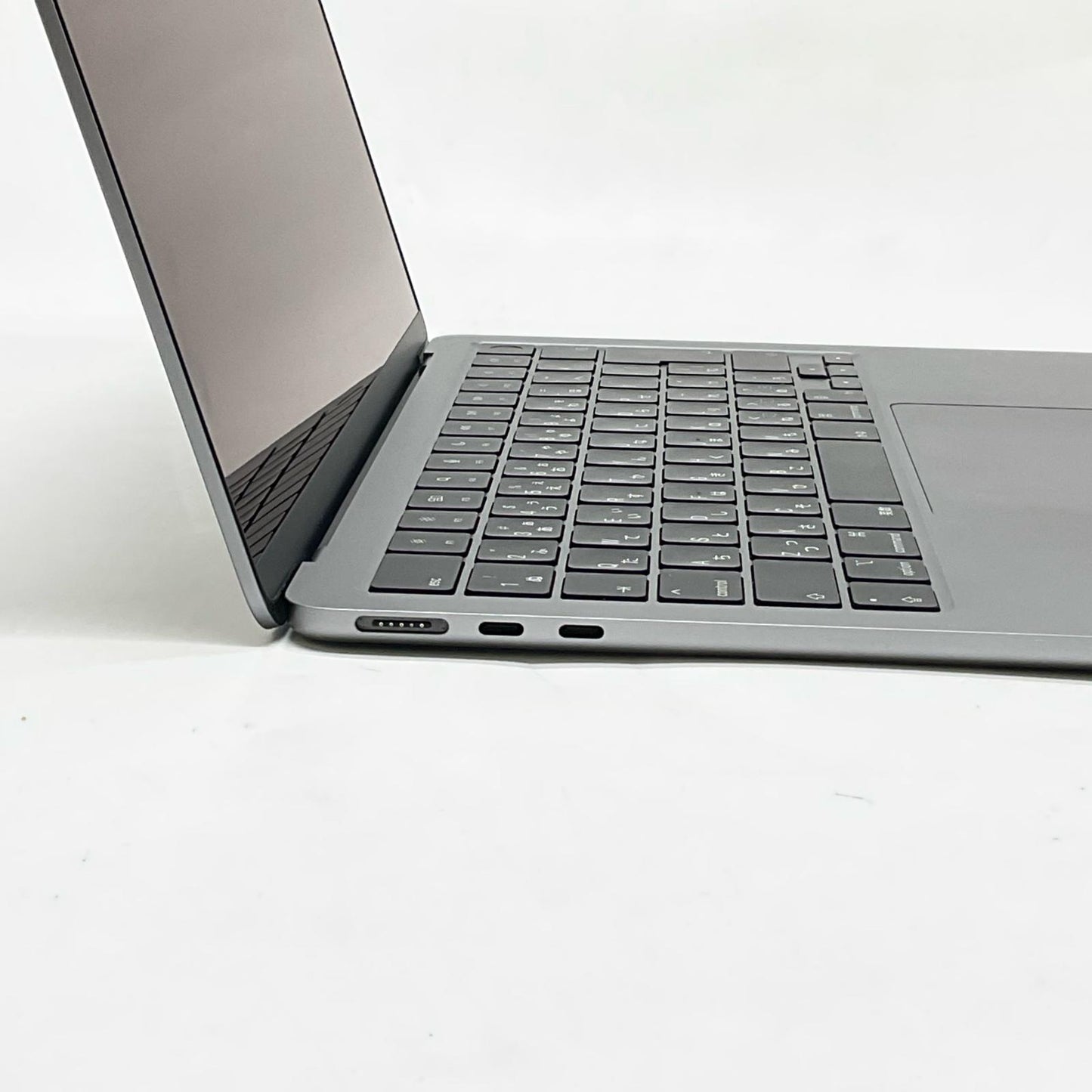 【全額返金保証】【最速発送】Apple MacBook Air 13.6インチ 2022 Apple M2 8GB SSD 512GB スペースグレイ 96% 動作確認済