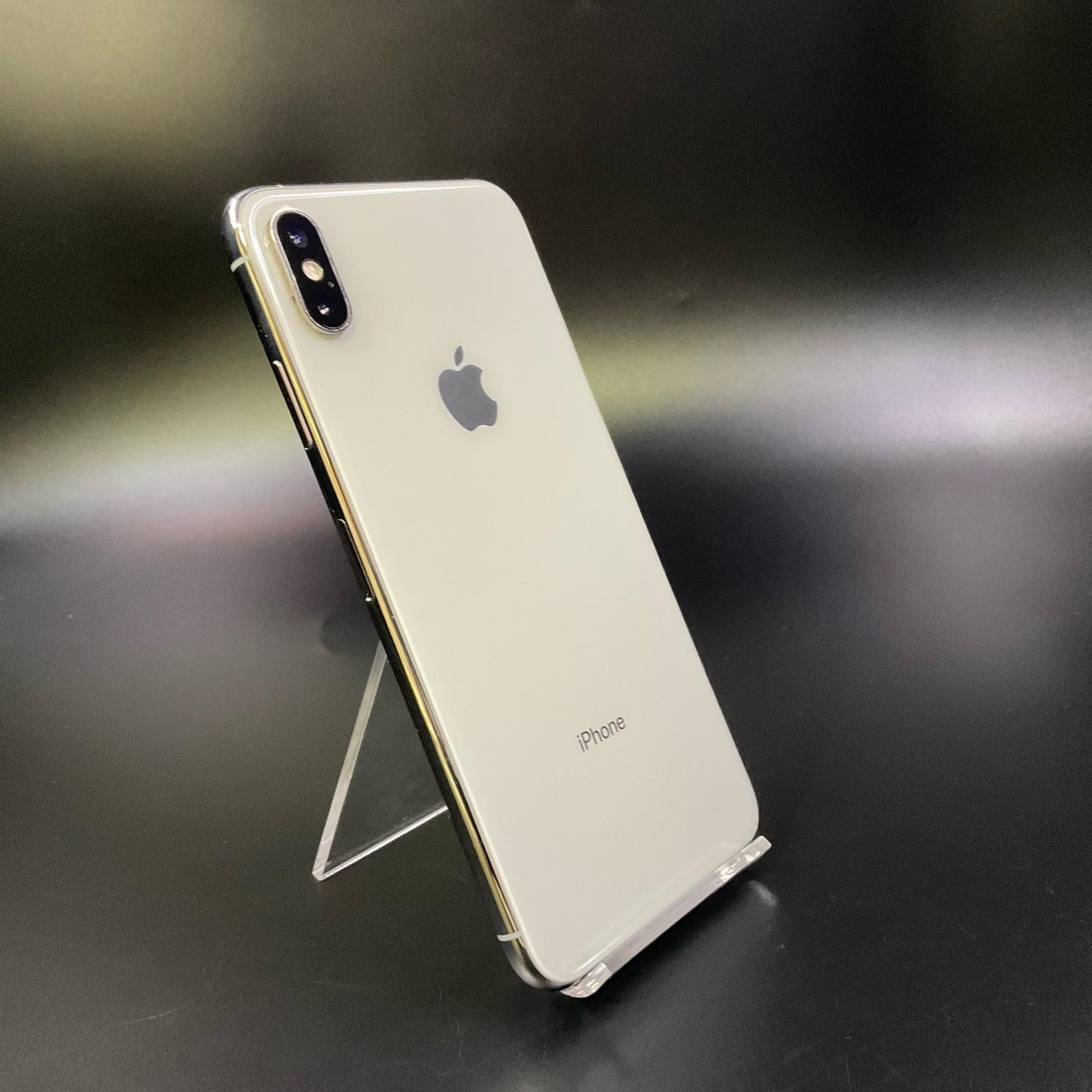 【全額返金保証】【最速発送】Apple iPhone iPhone XS Max 256GB docomo 白ロム 動作確認済 78%