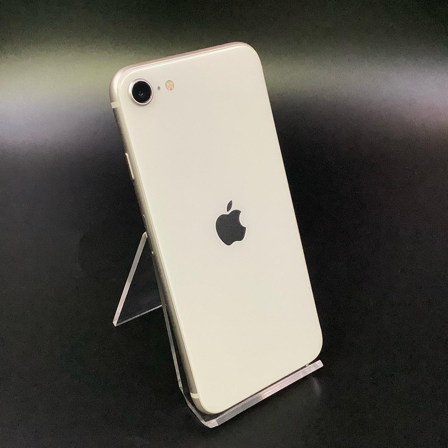 【全額返金保証】【最速発送】Apple iPhone iPhone SE（第3世代） 64GB スターライト Softbank SIMフリー 白ロム 動作確認済 92%