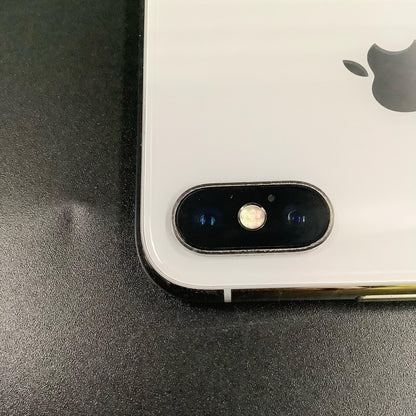 【全額返金保証】【最速発送】Apple iPhone iPhone X 64GB シルバー docomo 白ロム 動作確認済 70%