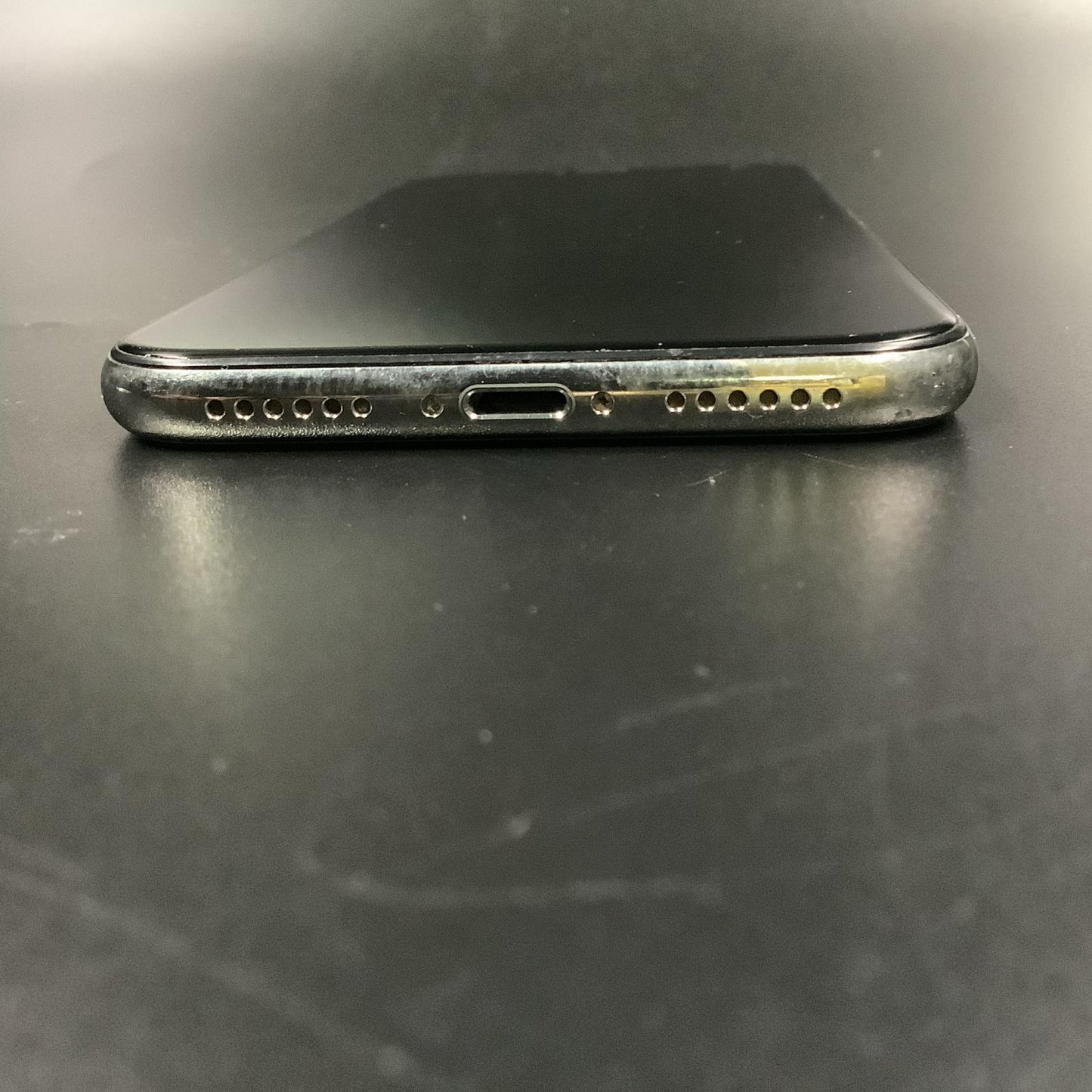 【全額返金保証】【最速発送】Apple iPhone iPhone X 64GB シルバー docomo 白ロム 動作確認済 70%