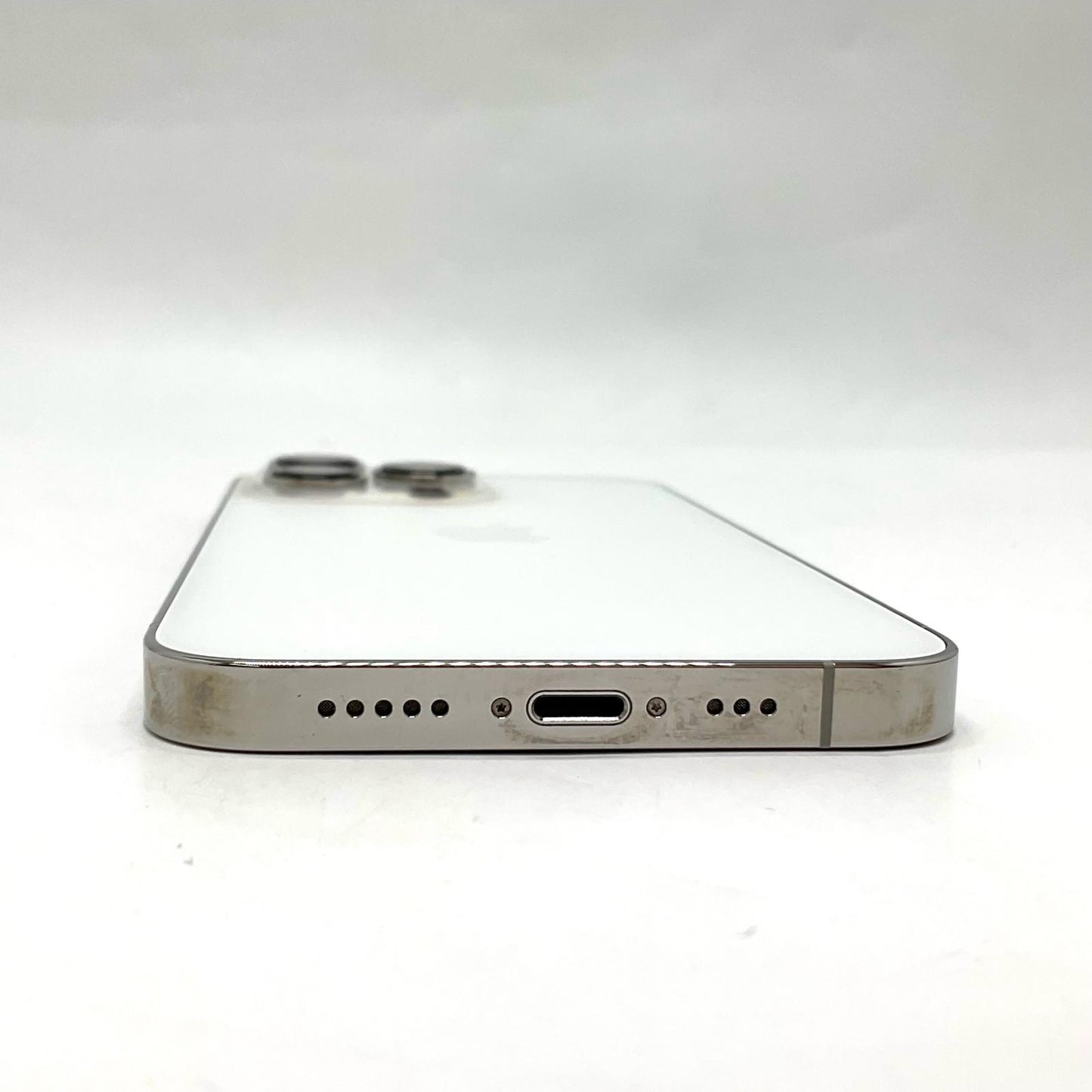【全額返金保証】【最速発送】Apple iPhone iPhone 13 Pro 256GB シルバー docomo SIMフリー 美品 動作確認済 85%