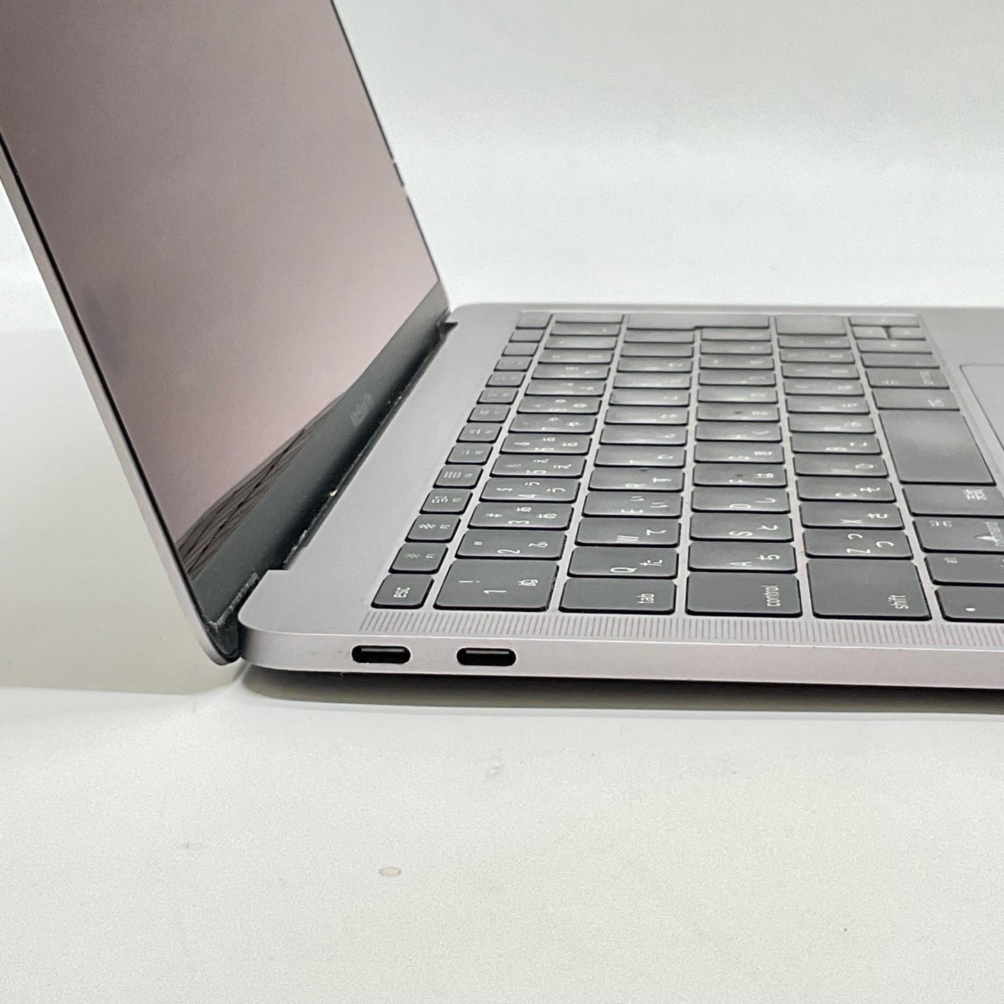 【最速発送】Apple MacBook Pro 13インチ 2016 i5 デュアルコア 2GHz 8GB M.2 SSD 256GB スペースグレイ 50.9%【難有】