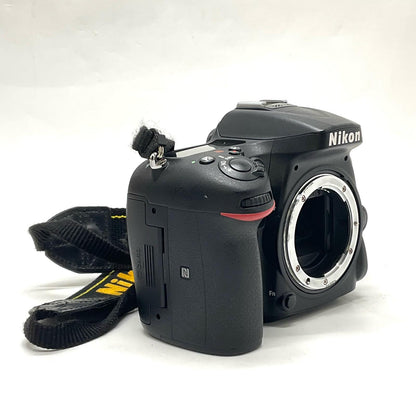 【最速発送】Nikon デジタル一眼 D7200 ボディ ブラック【難有】